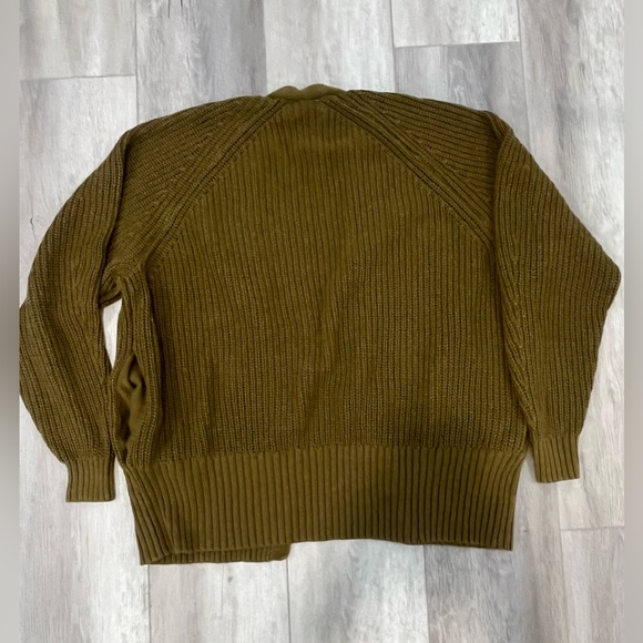 Urban Outfitters Cable Knit Sweater With Pockets - Picture 4 of 4